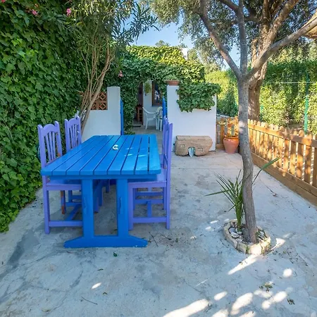 Casa De Gertrudis * El Palmar (Andalucia)